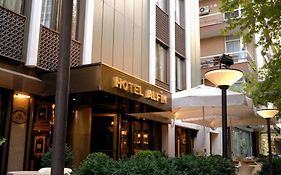 Alfin Hotel